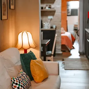 Ziffa Ta' Rih - A Cosy In With Wi-fi And Netflix Apartment